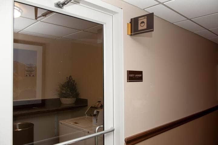 Room 92 of 103